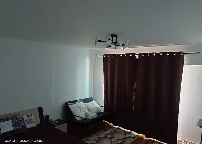 아파트 Very Close To The Sea Side , Virtutii Street,