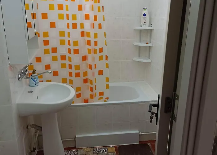 Very Close To The Sea Side , Virtutii Street, 아파트 콘스탄차